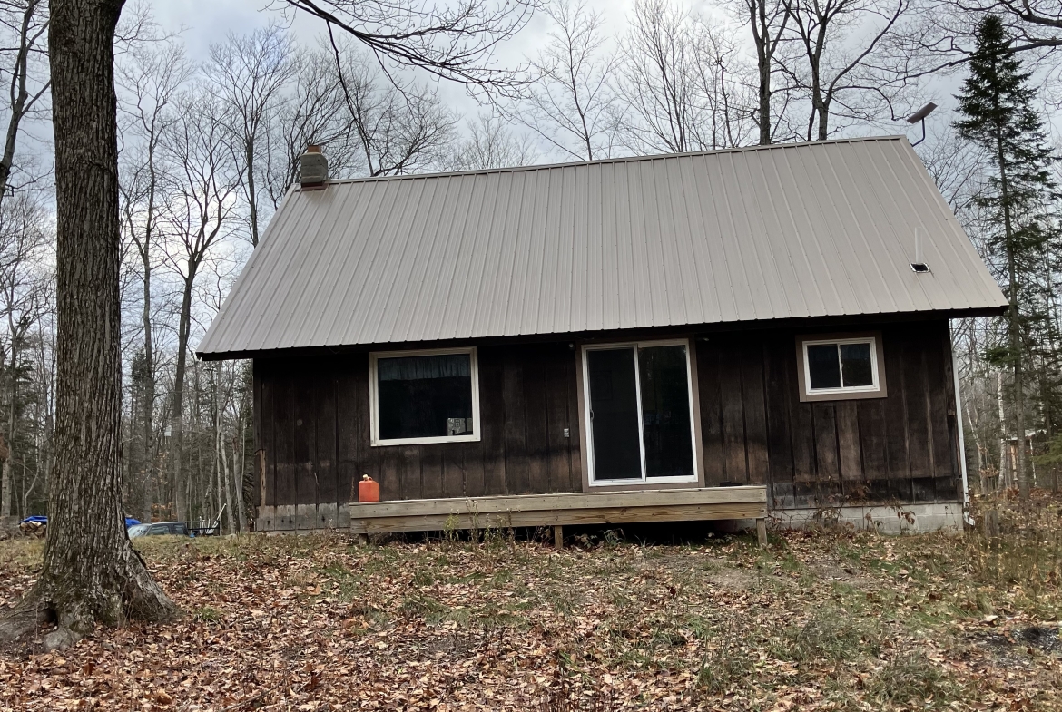 Martin Home – 27950 Tamarack Trail