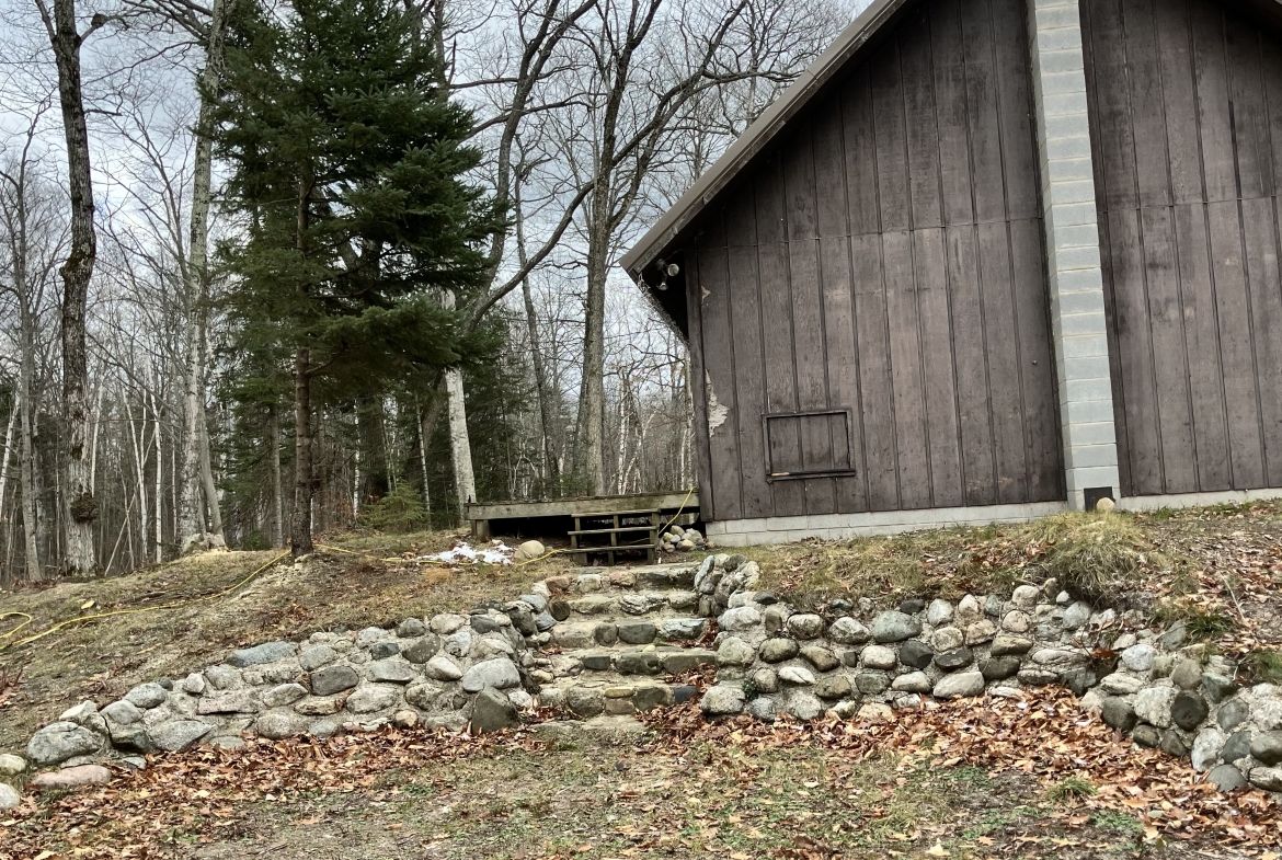 Martin Home – 27950 Tamarack Trail