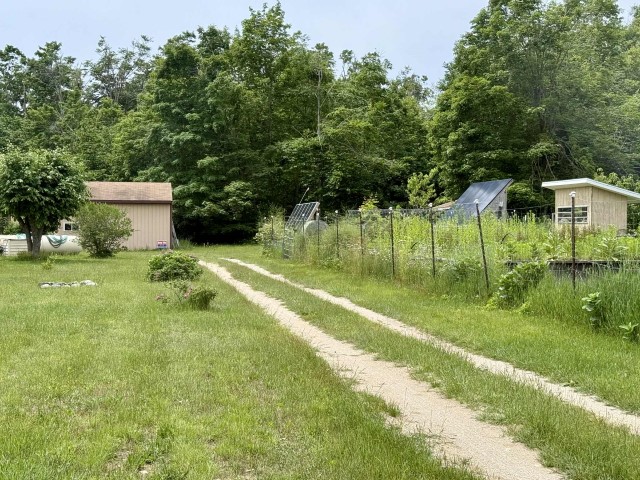 The “OFF GRID” Detwiler Home @ 27535 West Side Rd.