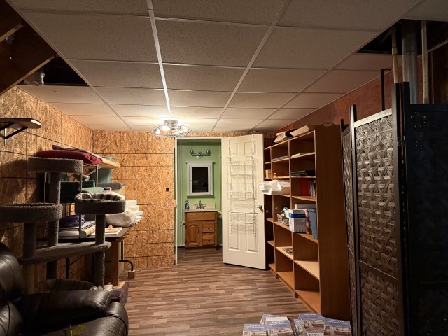 The “OFF GRID” Detwiler Home @ 27535 West Side Rd.