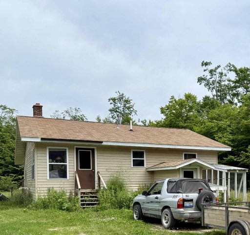 The “OFF GRID” Detwiler Home @ 27535 West Side Rd.