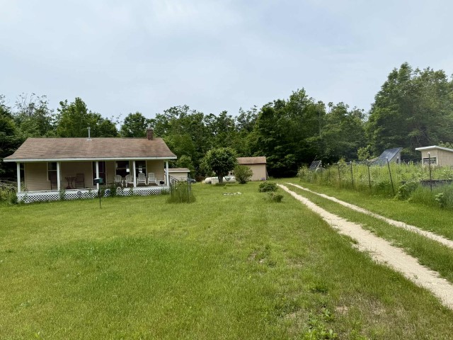 The “OFF GRID” Detwiler Home @ 27535 West Side Rd.