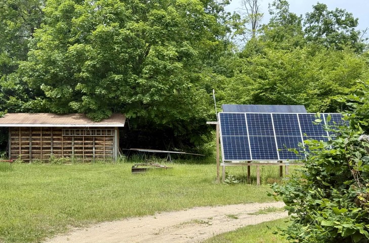 The “OFF GRID” Detwiler Home @ 27535 West Side Rd.