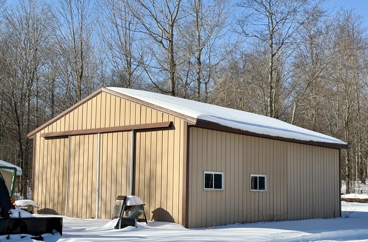 The “OFF GRID” Detwiler Home @ 27535 West Side Rd.