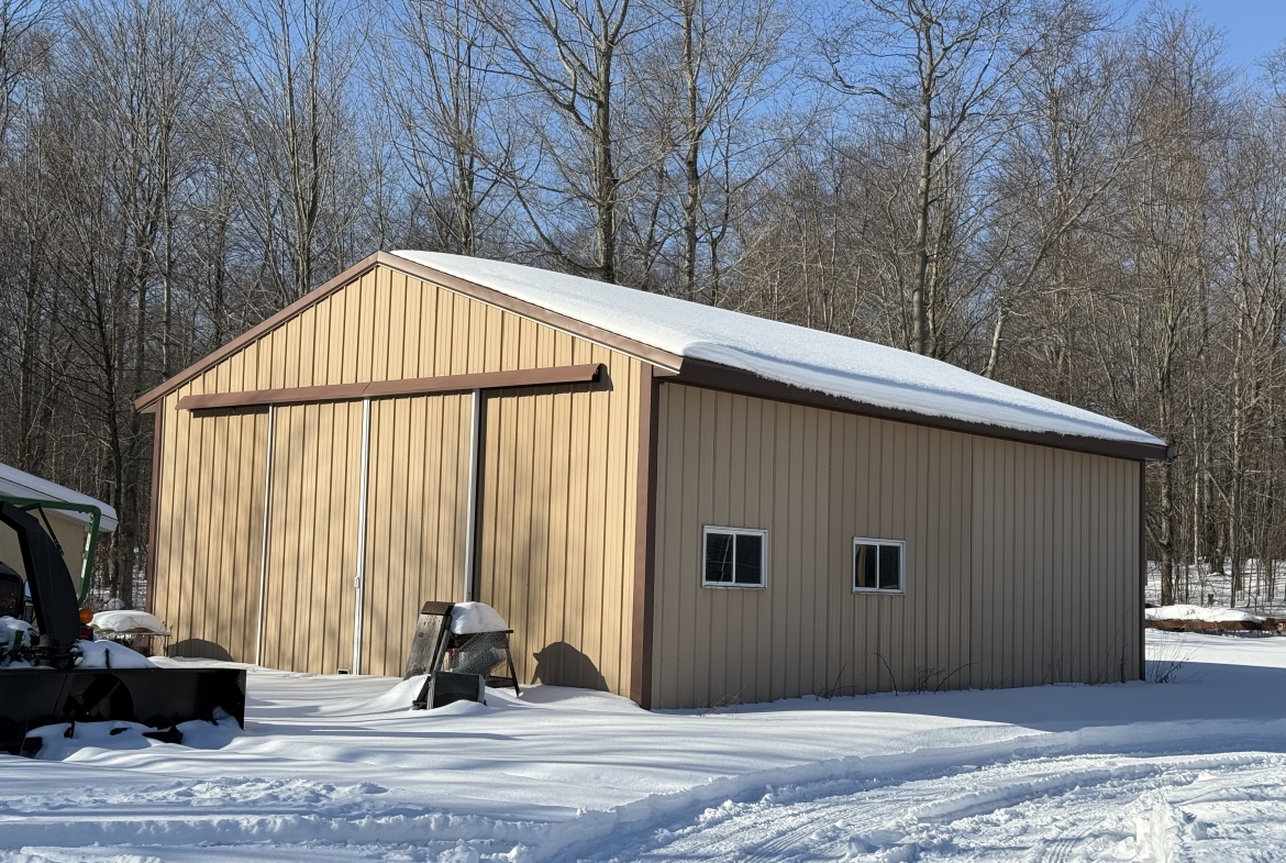 The “OFF GRID” Detwiler Home @ 27535 West Side Rd.