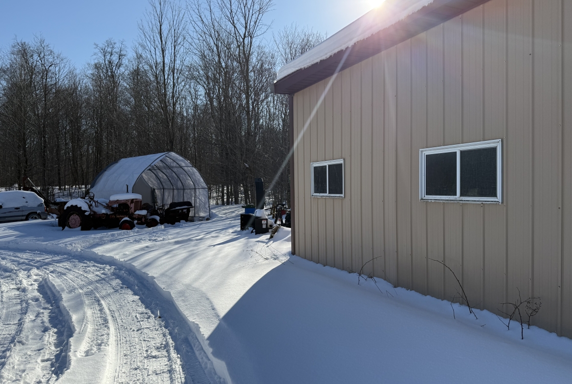 The “OFF GRID” Detwiler Home @ 27535 West Side Rd.
