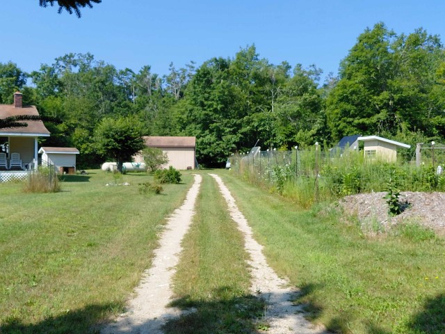 The “OFF GRID” Detwiler Home @ 27535 West Side Rd.