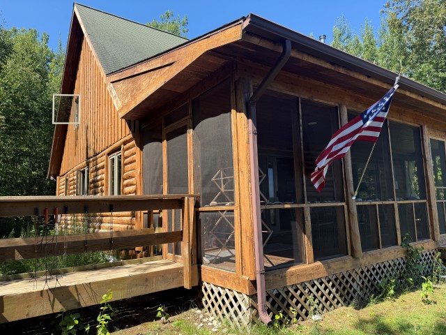 Shoreline “Cabin” at  25813 Carlisle Road