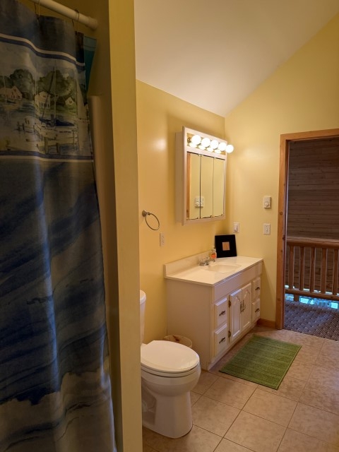 Shoreline “Cabin” at  25813 Carlisle Road