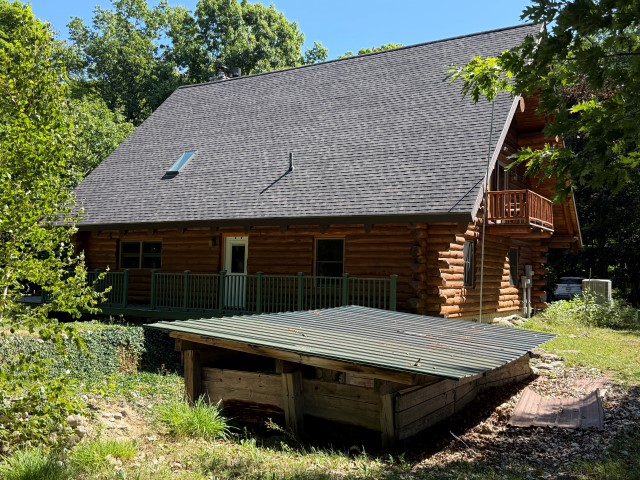 The Log Home “Shanoule” – 27715 Paid een Og’s Road