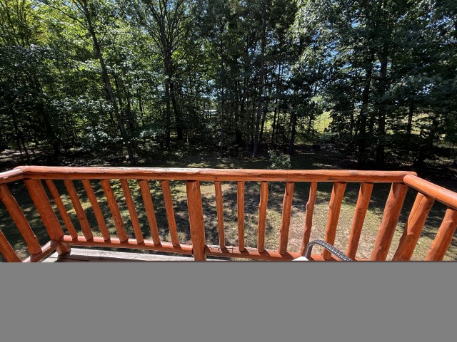 The Log Home “Shanoule” – 27715 Paid een Og’s Road