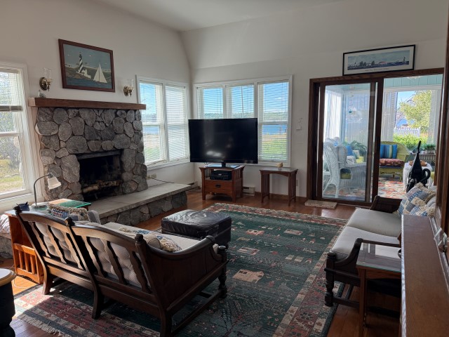 The Boyle Home – 38050 Michigan Avenue