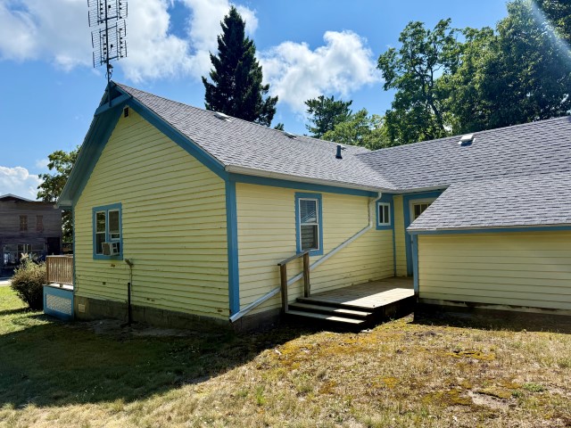 26070 and 26065 Main Street with Harbor Frontage