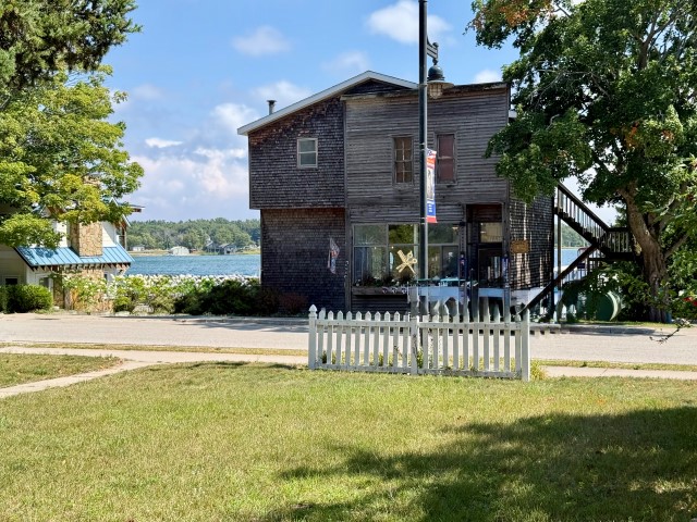 26070 and 26065 Main Street with Harbor Frontage