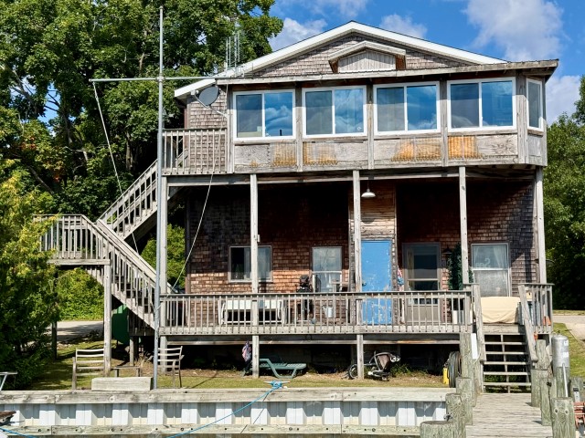 26070 and 26065 Main Street with Harbor Frontage