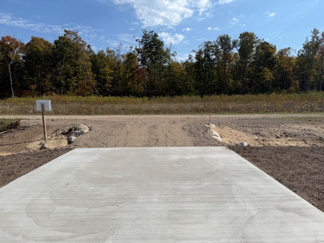 Unit 4 of Airport Commercial Condo’s – New Building