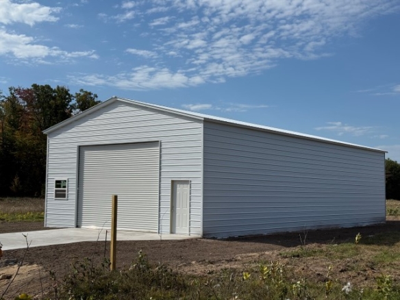 Unit 4 of Airport Commercial Condo’s – New Building