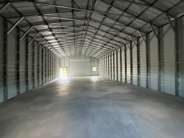 Unit 4 of Airport Commercial Condo’s – New Building