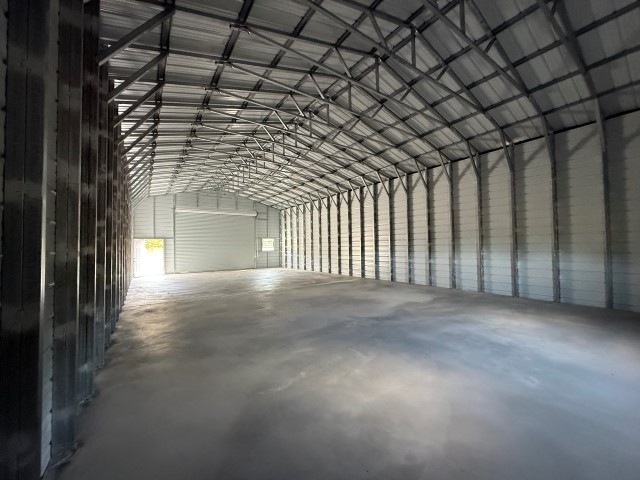 Unit 4 of Airport Commercial Condo’s – New Building